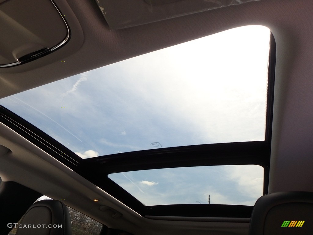 2019 Jeep Cherokee Trailhawk Elite 4x4 Sunroof Photos