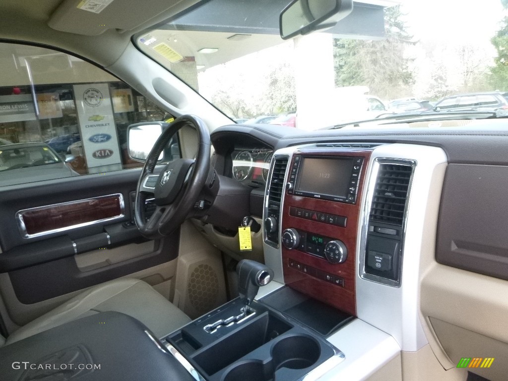 2009 Ram 1500 Laramie Crew Cab 4x4 - Stone White / Dark Slate Gray photo #13