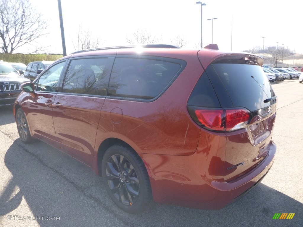 2018 Pacifica Limited - Copper Pearl / Black/Alloy photo #3