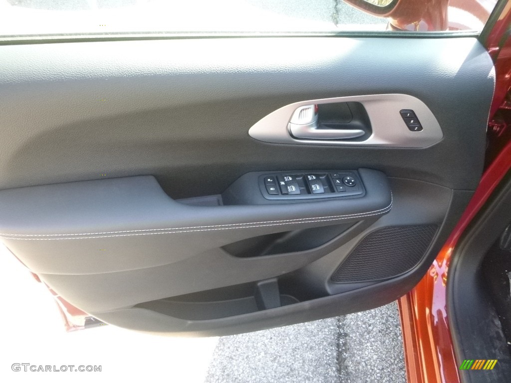 2018 Pacifica Limited - Copper Pearl / Black/Alloy photo #13