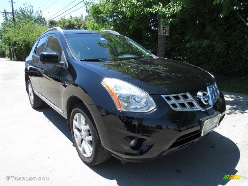 2012 Rogue SL - Super Black / Black photo #2