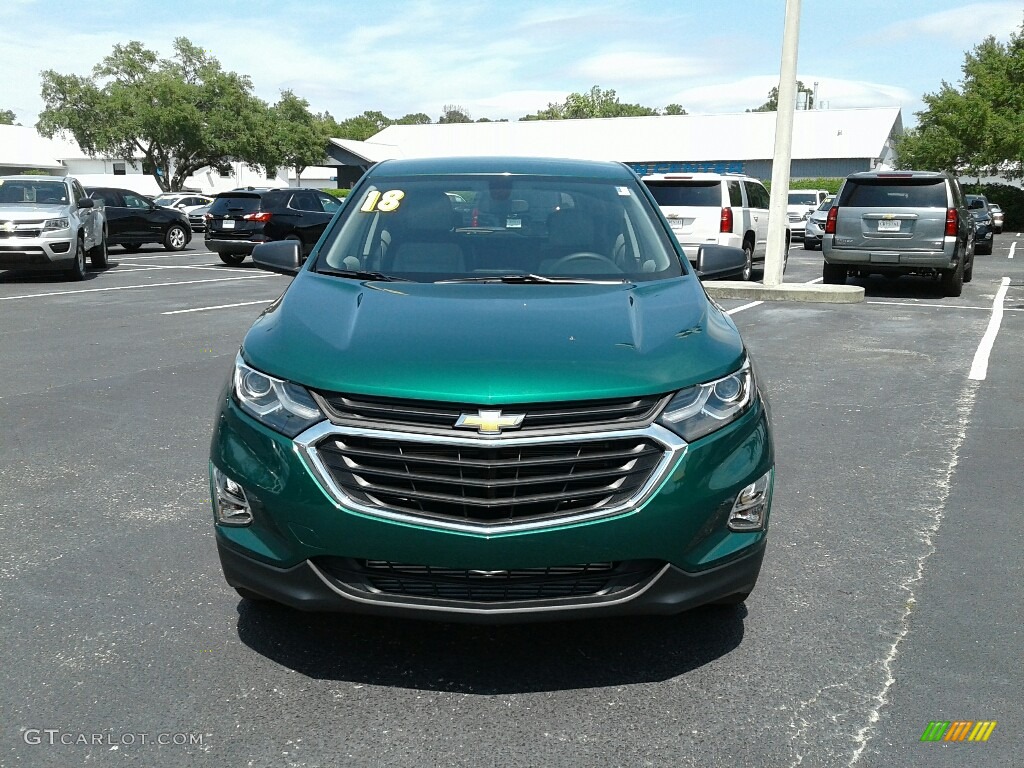 2018 Equinox LS - Ivy Metallic / Medium Ash Gray photo #8