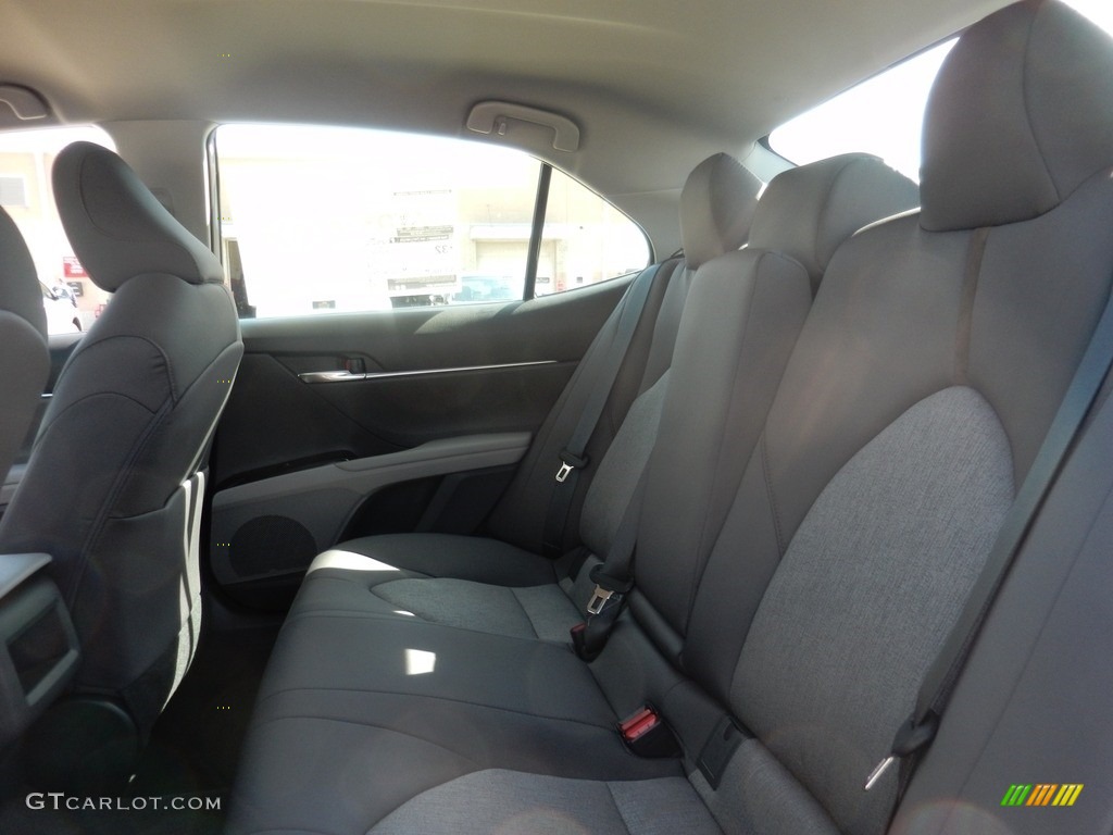 2018 Camry LE - Predawn Gray Mica / Ash photo #4
