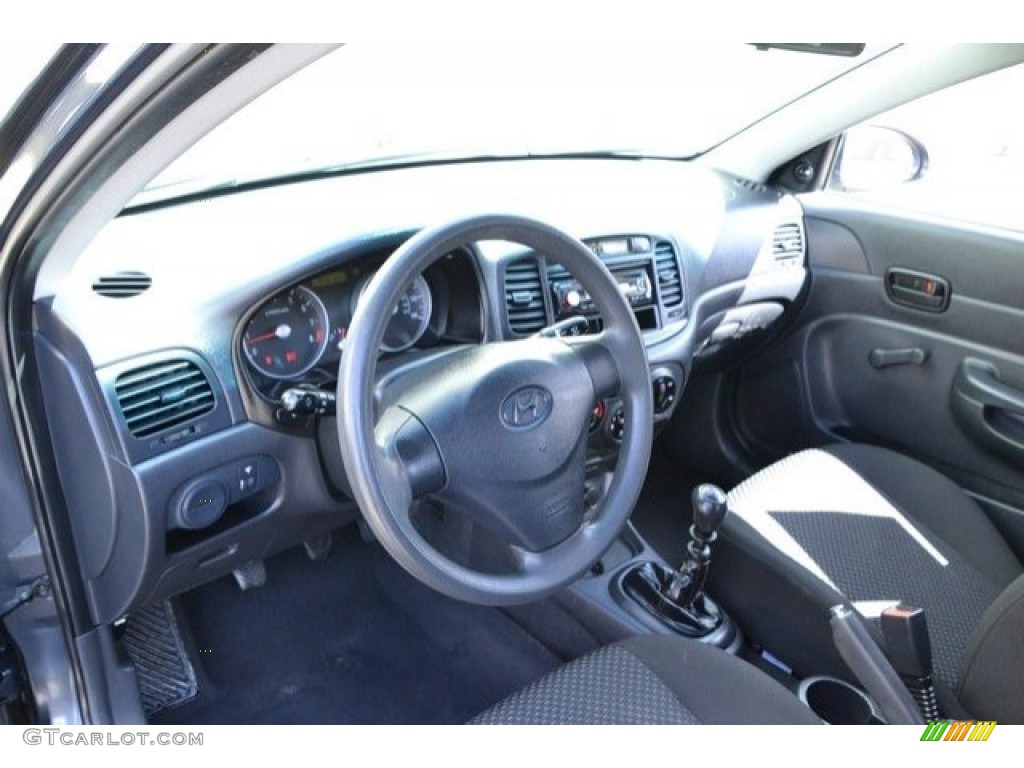 2009 Accent GS 3 Door - Charcoal Gray / Black photo #10