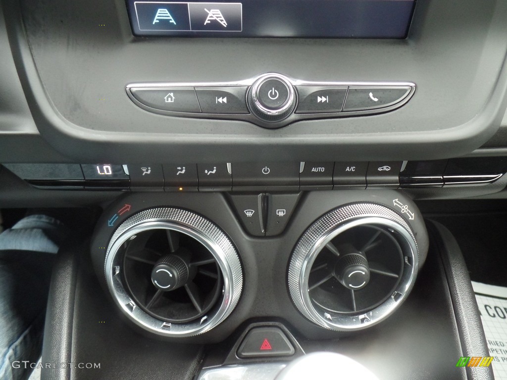 2018 Chevrolet Camaro LT Convertible Controls Photo #126863272