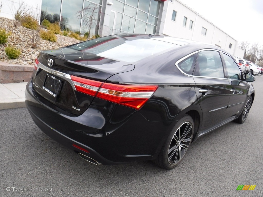 2015 Avalon XLE Touring Sport Edition - Attitude Black / Black photo #11