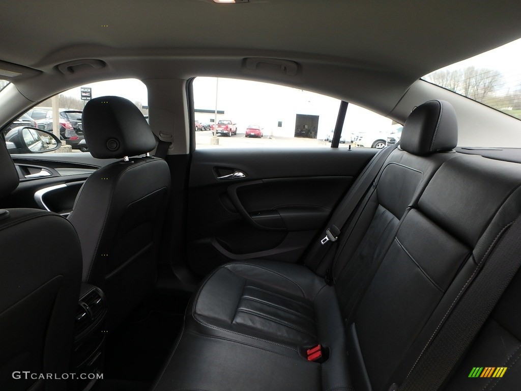 2011 Regal CXL Turbo - Granite Gray Metallic / Ebony photo #17