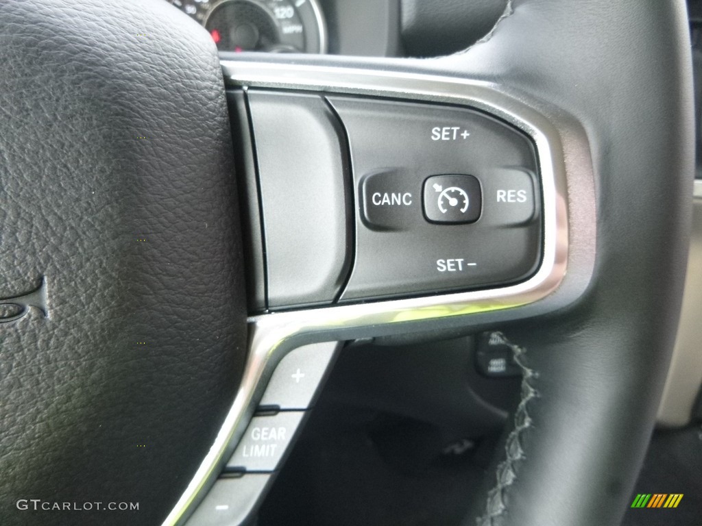 2019 1500 Laramie Crew Cab 4x4 - Diamond Black Crystal Pearl / Black photo #19