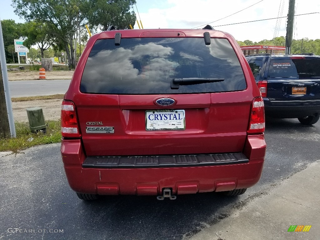 2008 Escape XLT V6 - Redfire Metallic / Charcoal photo #4