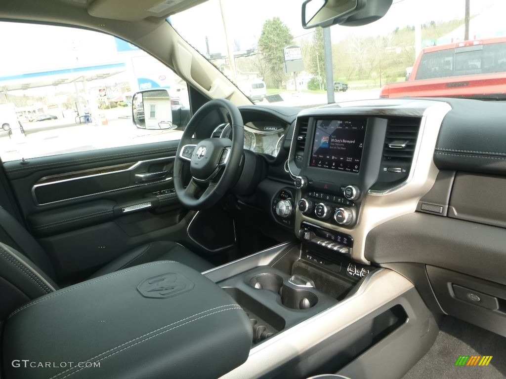 2019 1500 Laramie Crew Cab 4x4 - Billett Silver Metallic / Black photo #11