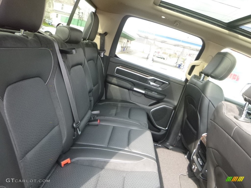 2019 1500 Laramie Crew Cab 4x4 - Delmonico Red Pearl / Black photo #13