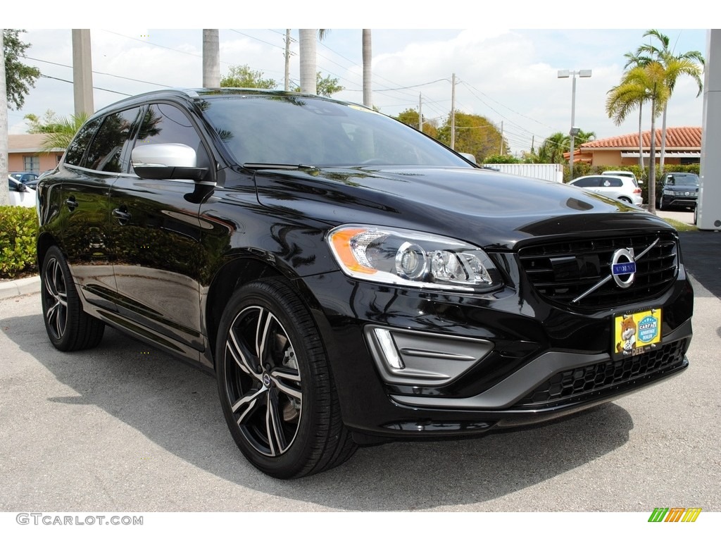 Onyx Black Metallic 2017 Volvo XC60 T6 AWD R-Design Exterior Photo #126870346
