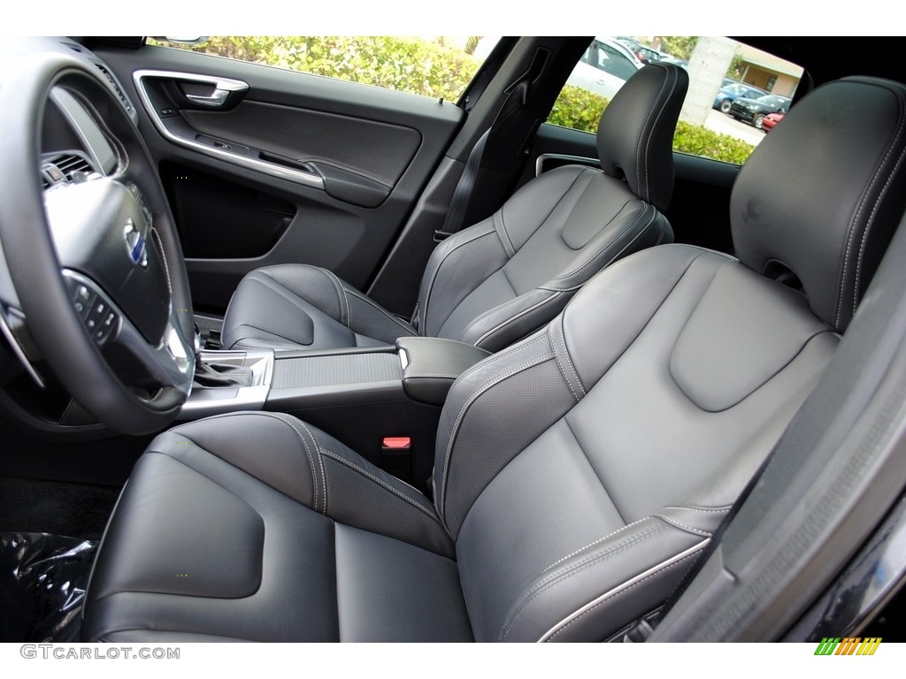 Off Black Interior 2017 Volvo XC60 T6 AWD R-Design Photo #126870694