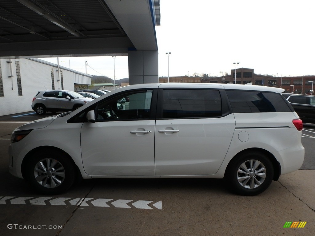 2018 Sedona LX - Clear White / Camel Beige photo #7
