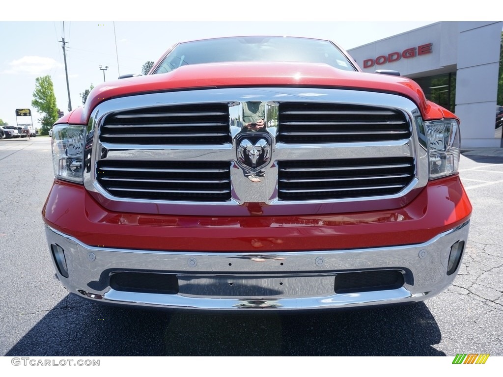 2018 1500 Big Horn Crew Cab - Flame Red / Black/Diesel Gray photo #2