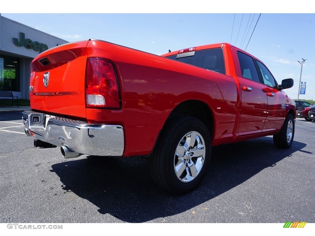 2018 1500 Big Horn Crew Cab - Flame Red / Black/Diesel Gray photo #13