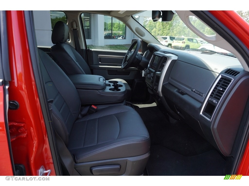 2018 1500 Big Horn Crew Cab - Flame Red / Black/Diesel Gray photo #16