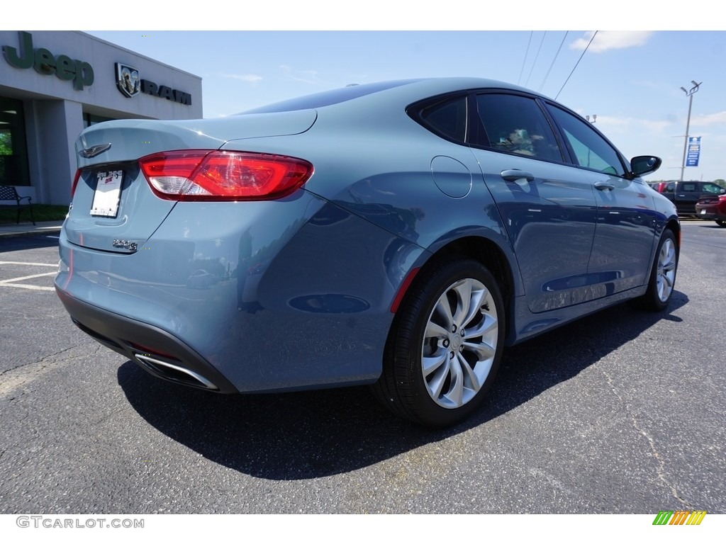 2015 200 S - Ceramic Blue / Black photo #14