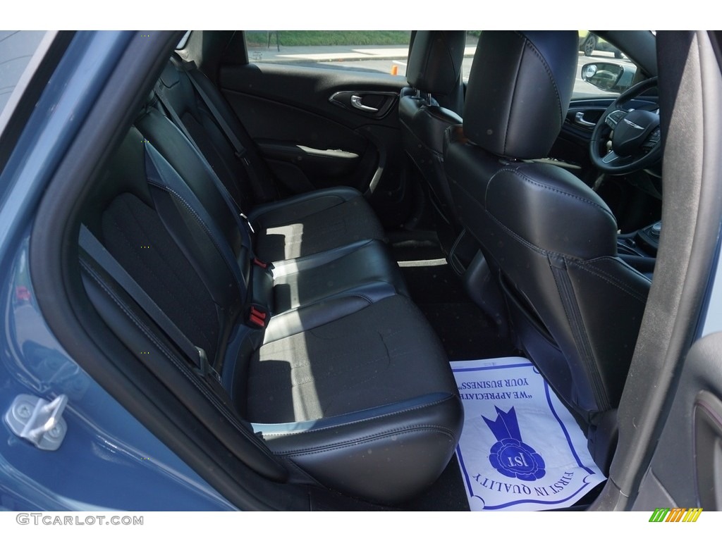 2015 200 S - Ceramic Blue / Black photo #18