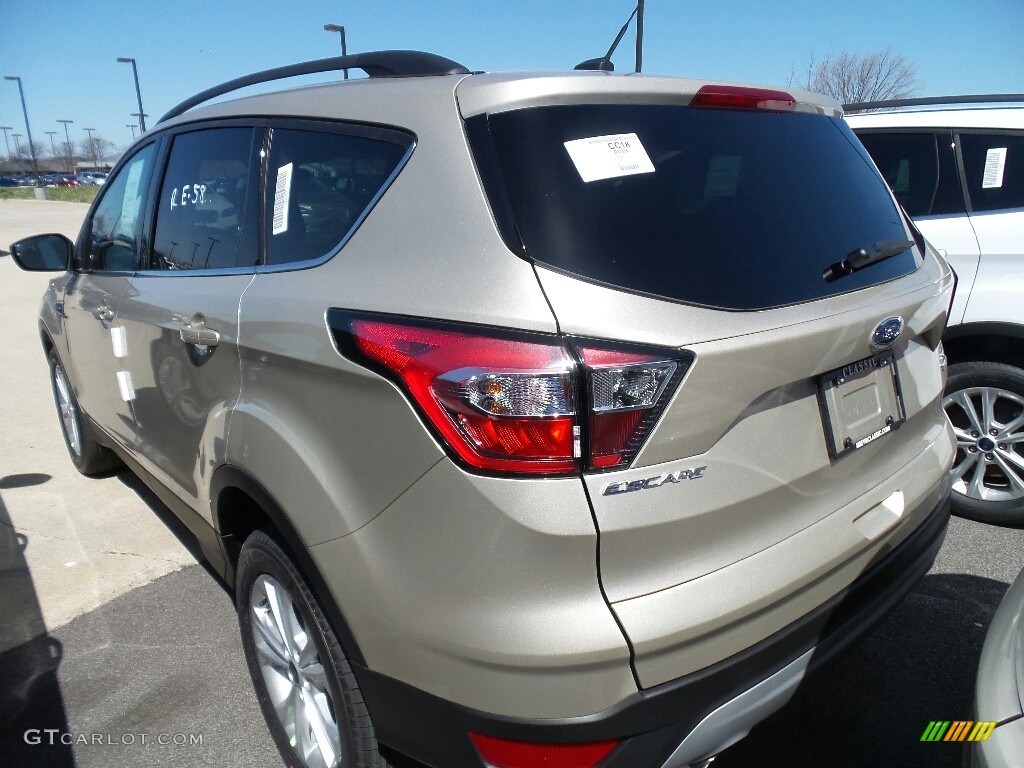 2018 Escape SE 4WD - White Gold / Charcoal Black photo #3