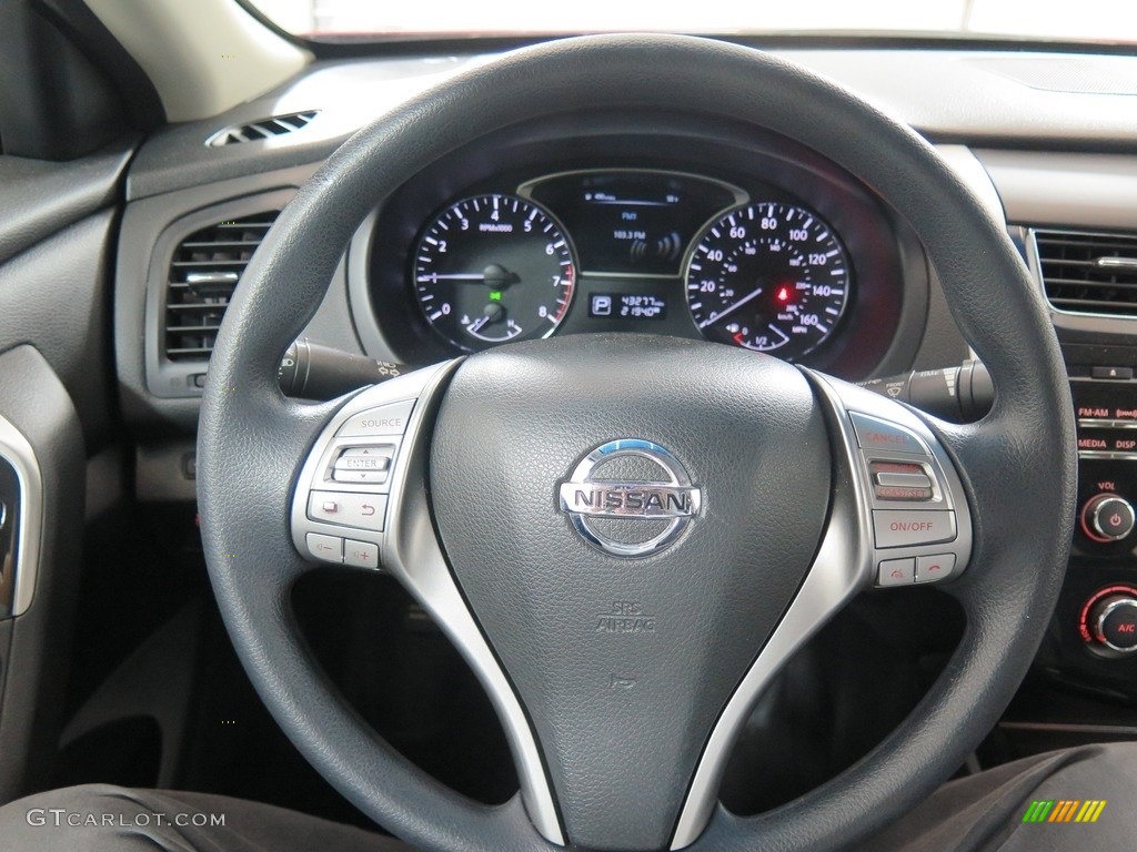 2014 Altima 2.5 S - Cayenne Red / Charcoal photo #15
