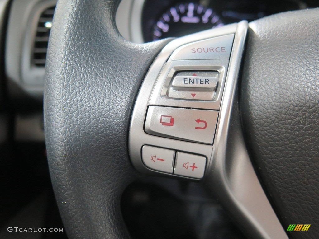 2014 Altima 2.5 S - Cayenne Red / Charcoal photo #34