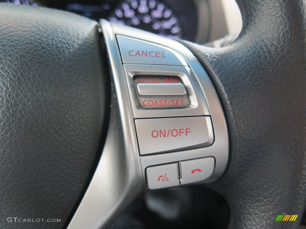 2014 Altima 2.5 S - Cayenne Red / Charcoal photo #35
