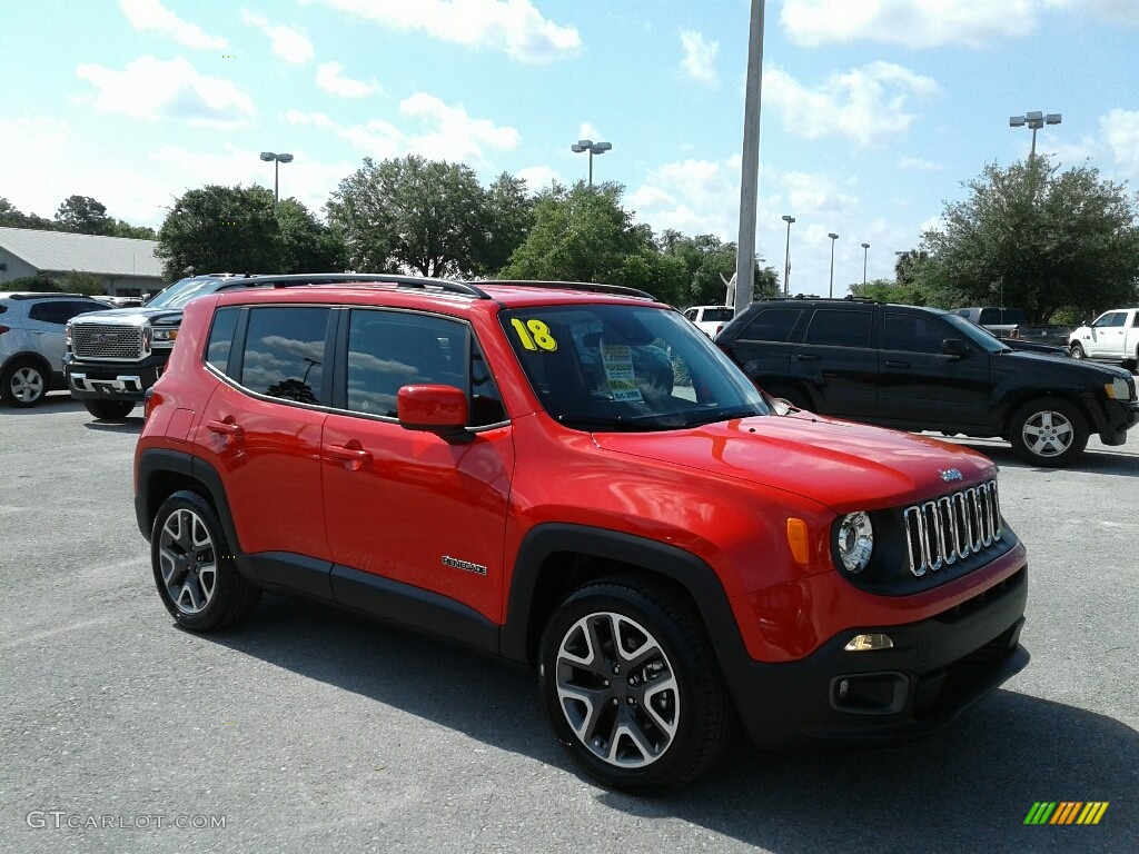 2018 Renegade Latitude - Colorado Red / Black photo #7