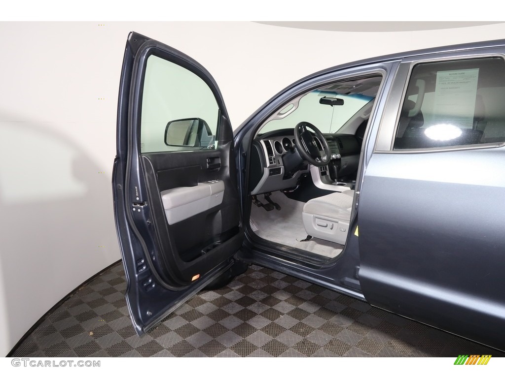 2009 Tundra SR5 Double Cab 4x4 - Slate Gray Metallic / Graphite Gray photo #23