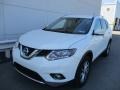 2014 Moonlight White Nissan Rogue S AWD  photo #10