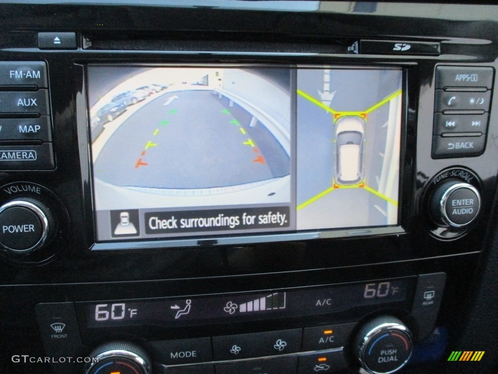 2014 Rogue S AWD - Moonlight White / Almond photo #17