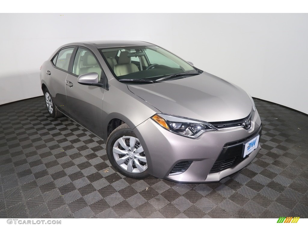 2016 Corolla LE - Brown Sugar Metallic / Ivory photo #4