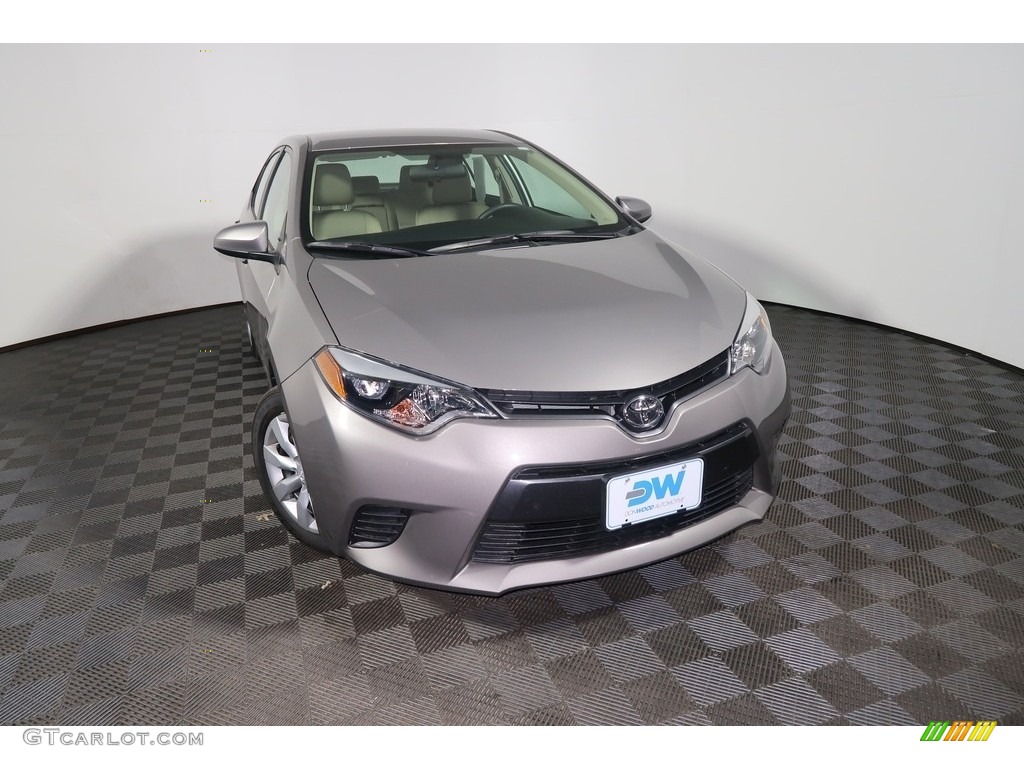 2016 Corolla LE - Brown Sugar Metallic / Ivory photo #5