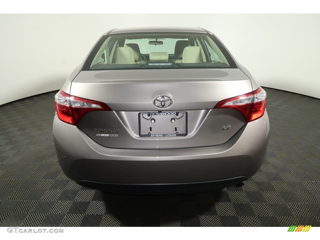 2016 Corolla LE - Brown Sugar Metallic / Ivory photo #11