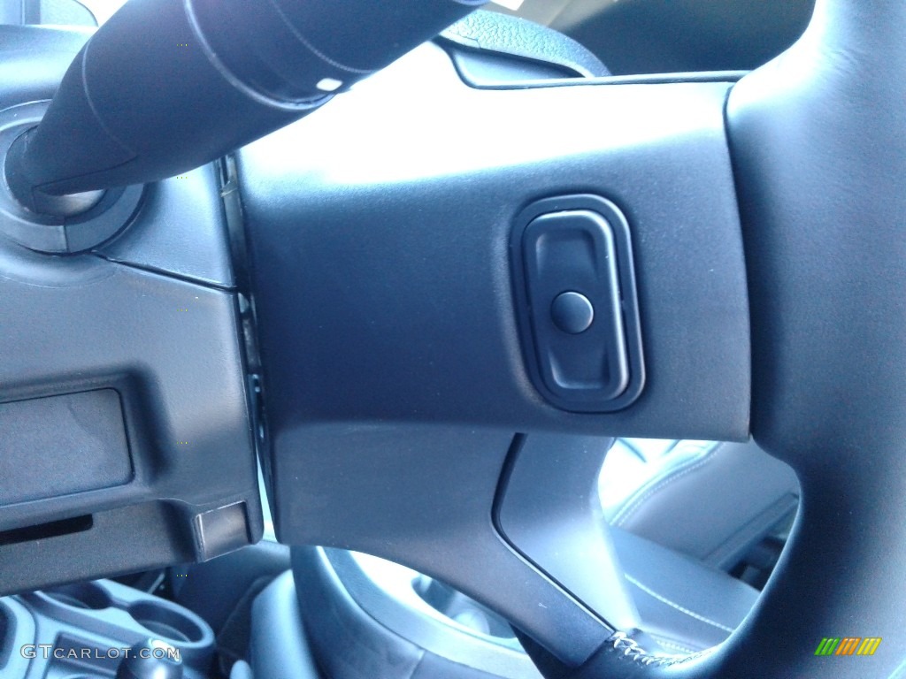 2018 Ram 2500 Power Wagon Crew Cab 4x4 Controls Photo #126911271