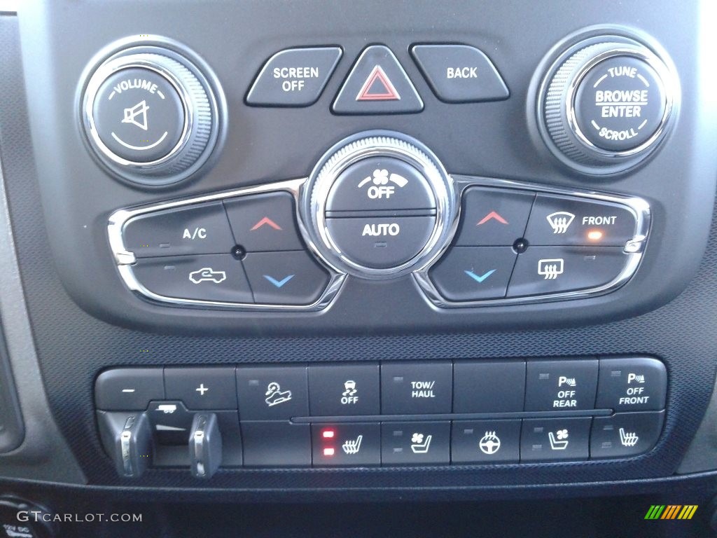 2018 Ram 2500 Power Wagon Crew Cab 4x4 Controls Photo #126911622