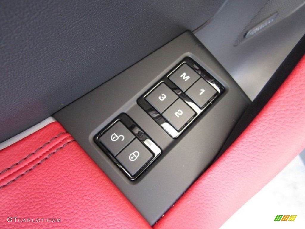 2018 Jaguar F-PACE S AWD Controls Photo #126913398