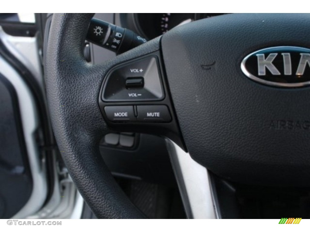 2013 Rio LX 5-Door - Bright Silver / Black photo #19