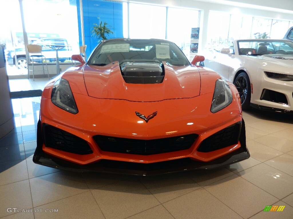 Sebring Orange Tintcoat 2019 Chevrolet Corvette ZR1 Coupe Exterior Photo #126914637