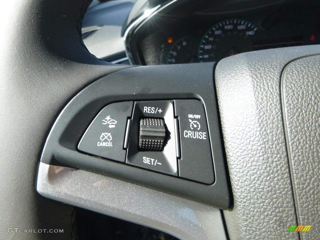 2018 Chevrolet Trax Premier AWD Controls Photos