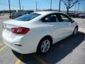 Summit White - Cruze LT Photo No. 4