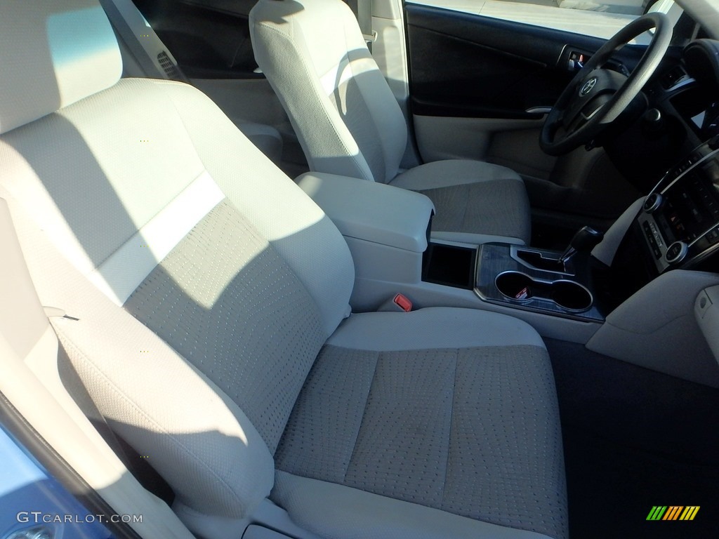 2012 Camry Hybrid LE - Clearwater Blue Metallic / Light Gray photo #10
