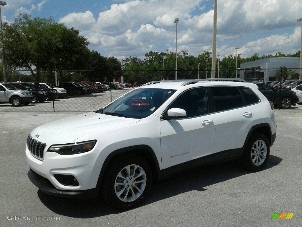 Bright White Jeep Cherokee