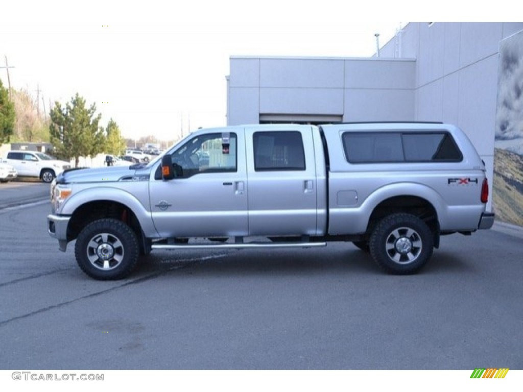 2011 F350 Super Duty Lariat Crew Cab 4x4 - Ingot Silver Metallic / Black photo #4