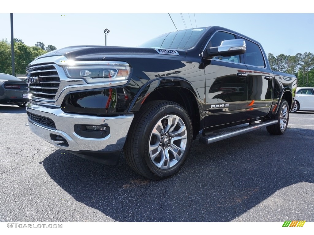 2019 1500 Long Horn Crew Cab 4x4 - Diamond Black Crystal Pearl / Black/New Saddle photo #3