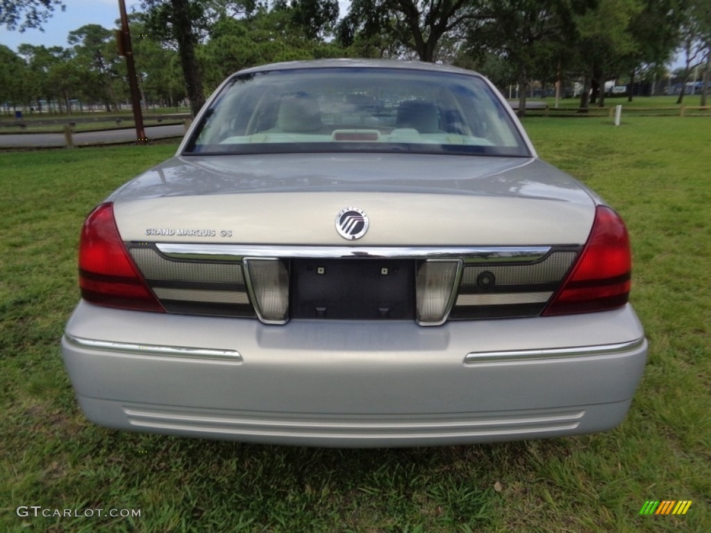 2006 Grand Marquis GS - Smokestone Metallic / Light Camel photo #38