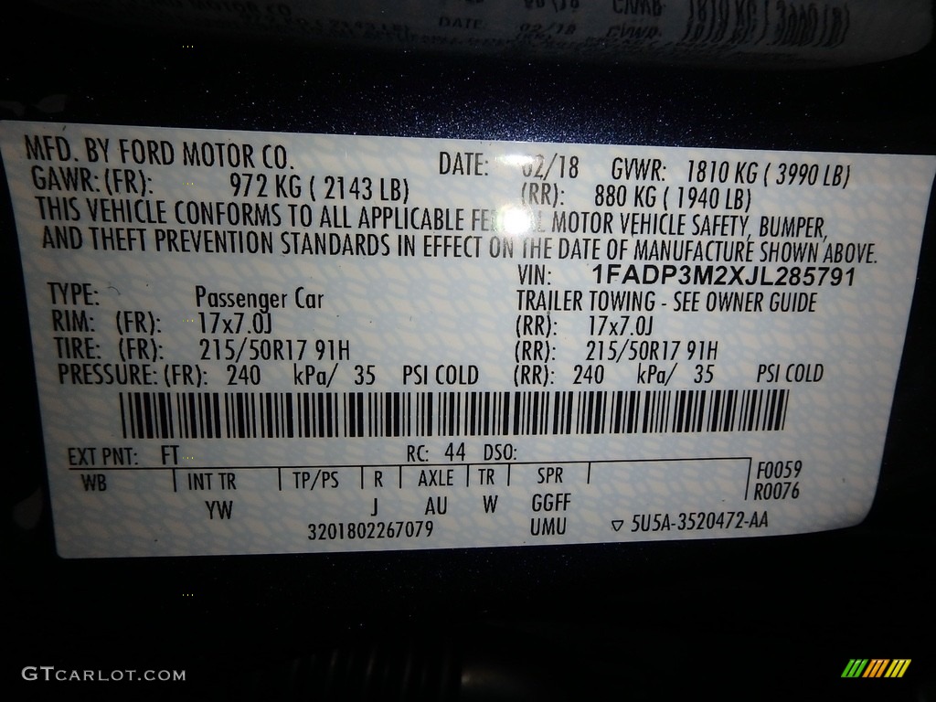 2018 Focus SEL Hatch - Blue Metallic / Charcoal Black photo #10