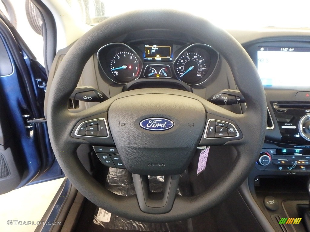 2018 Focus SEL Hatch - Blue Metallic / Charcoal Black photo #15