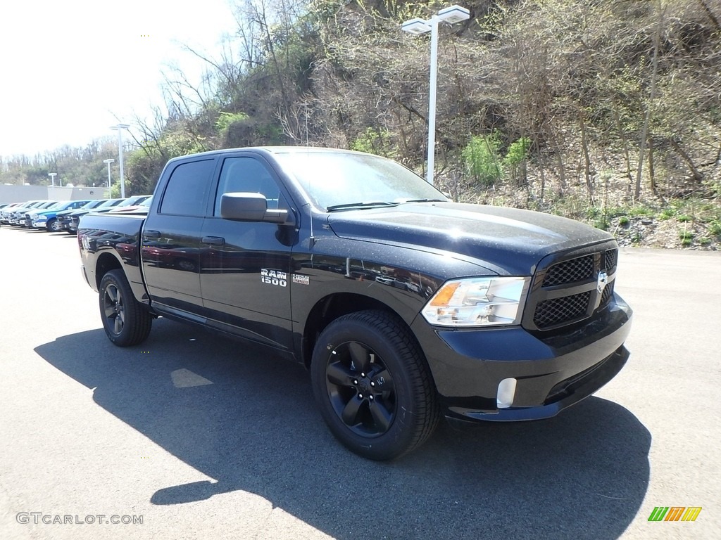 2018 1500 Express Crew Cab 4x4 - Brilliant Black Crystal Pearl / Black/Diesel Gray photo #7