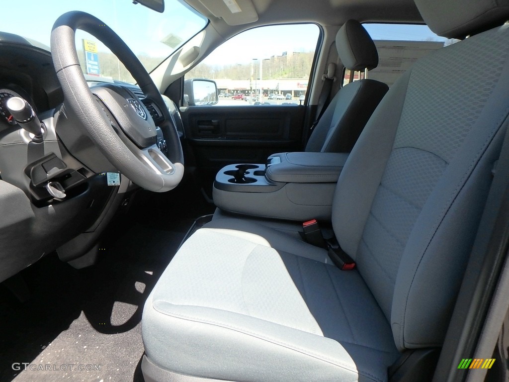 2018 1500 Express Crew Cab 4x4 - Brilliant Black Crystal Pearl / Black/Diesel Gray photo #10